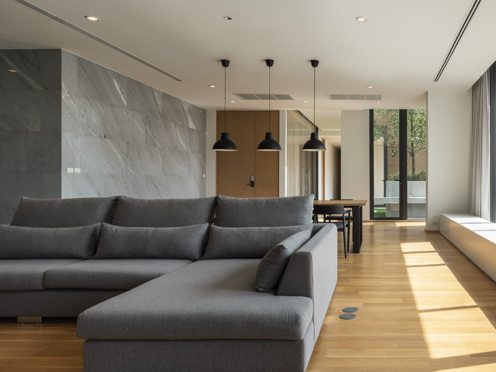 ❖ Penthouse Phrom Phong ❖ ชั้น 05+ 4 ห้องนอน 5 ห้องน้ำ | 438.50 ตร.ม. (Whole Floor) | วิวทิศเหนือ,ตะวันตก,ใต้ | ใกล้ BTS พร้อมพงษ์ 5 นาที, เอ็มโพเรียม 5 นาที, เอ็มควอเทียร์ 8 นาที – รูปที่ 2