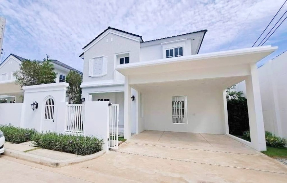 House for rent, Chaiyaphruek, Bangna, Km.15, 59 sqw, corner unit, fully furnished. House for rent, Chaiyaphruek, Bangna, Km.15, 59 sqw, corner unit, fully furnished.