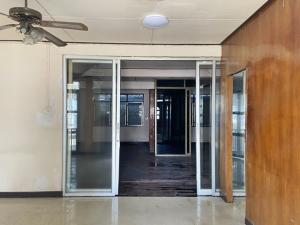 ที่ดิน 120 ตรว. พร้อมบ้าน 2 ชั้น ขายหรือให้เช่า ในซอยทองหล่อ 23