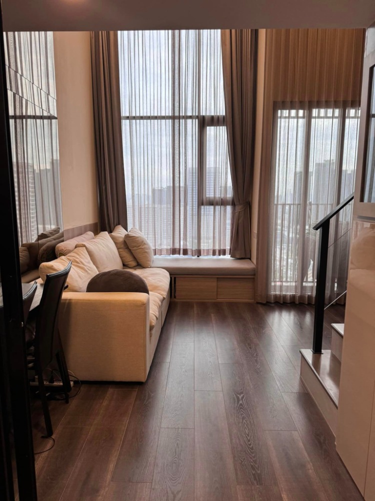 ทิศใต้ ห้องสวยชั้นสูงไม่เคยปล่อยเช่า⭐Knightsbridge Space Ratchayothin (ไนท์บริดจ์ สเปซ รัชโยธิน) ทิศใต้ ห้องสวยชั้นสูงไม่เคยปล่อยเช่า⭐Knightsbridge Space Ratchayothin (ไนท์บริดจ์ สเปซ รัชโยธิน)