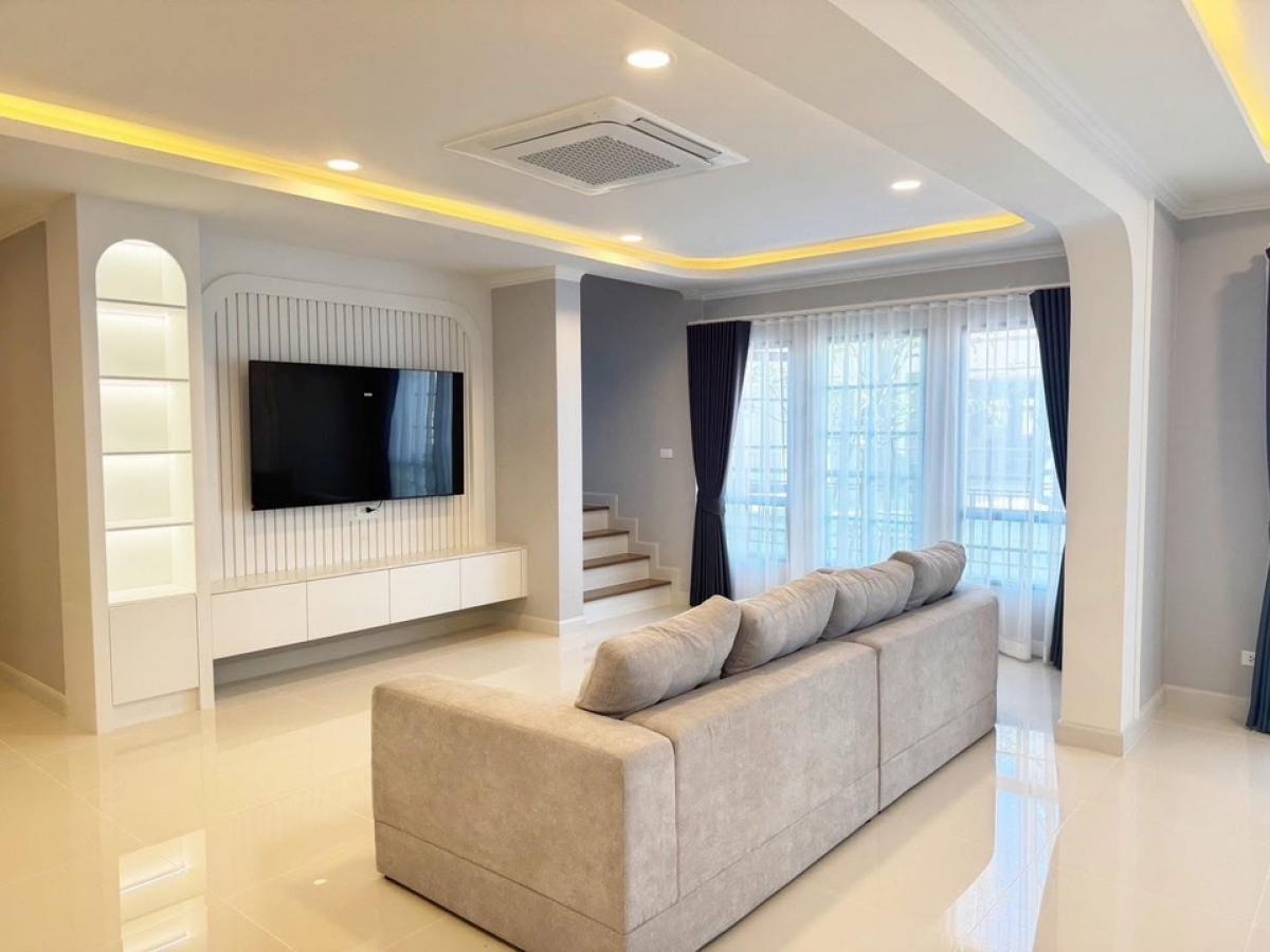 🌟ให้เช่าบ้านเดี่ยว เซนโทร บางนา 2 ชั้น 4 ห้องนอน 5 ห้องน้ำ ตกแต่งสวย ใกล้ เมกาบางนา💥ค่าเช่า 150,000 บาท/เดือน – รูปที่ 3
