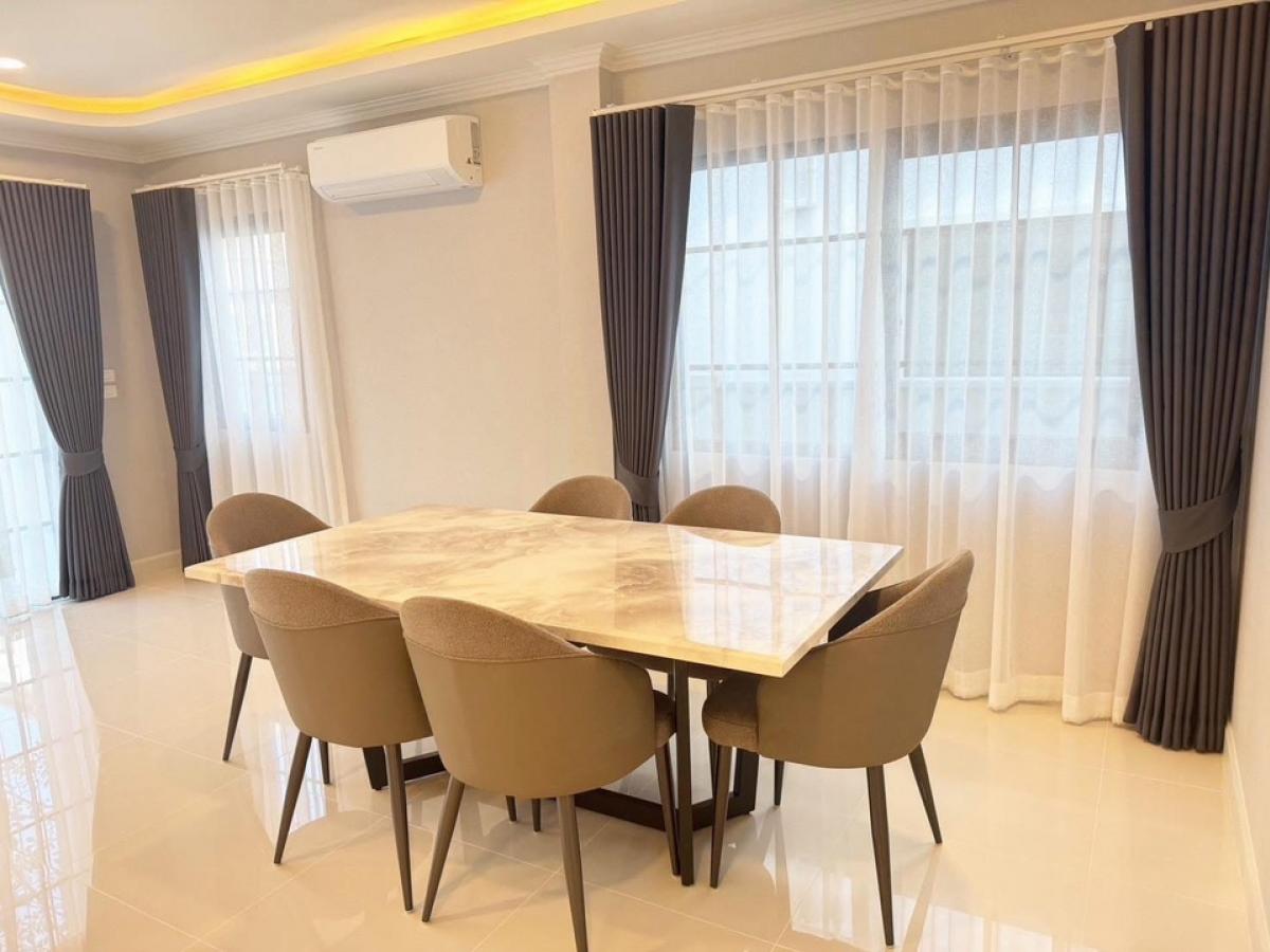 🌟ให้เช่าบ้านเดี่ยว เซนโทร บางนา 2 ชั้น 4 ห้องนอน 5 ห้องน้ำ ตกแต่งสวย ใกล้ เมกาบางนา💥ค่าเช่า 150,000 บาท/เดือน – รูปที่ 4