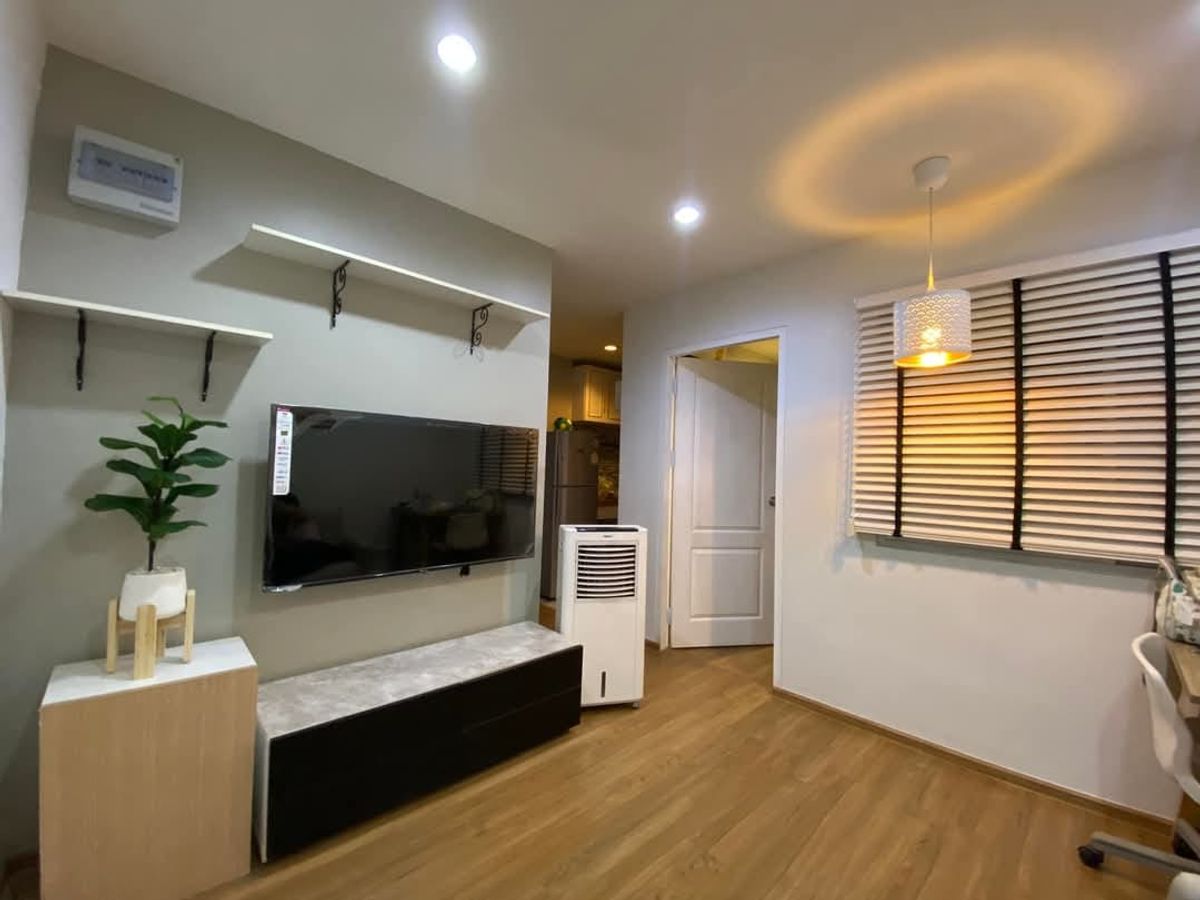 ทิศตะวันออก ห้องตกแต่งสวยเฟอร์ฯครบราคาดี⭐U Ratchayothin (ยู รัชโยธิน พหลโยธิน 32) – รูปที่ 2