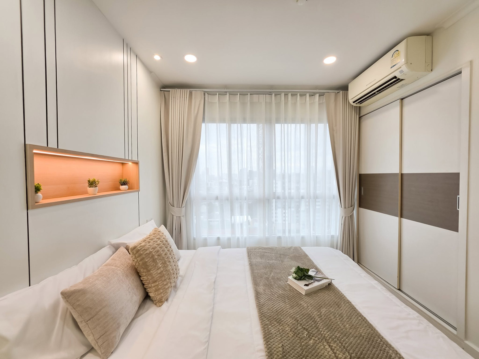 ห้องสวยพร้อมอยู่ เฟอร์ครบครัน ทำเลดีน่าจับจอง!!⭐Lumpini Place Ratchayothin (ลุมพินี เพลส รัชโยธิน) – รูปที่ 4