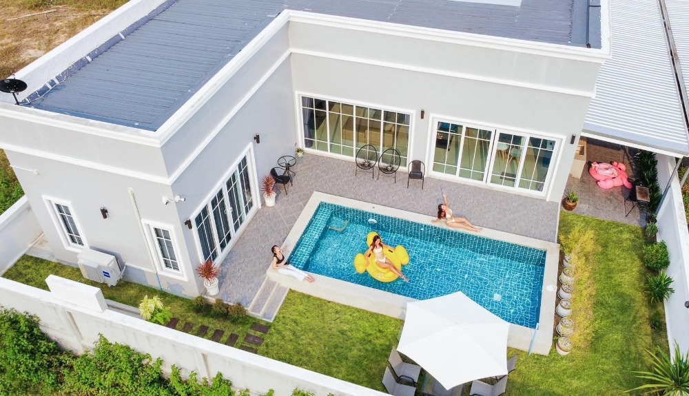 For sale: Pool villa, Cha-am, area 100 sq m, mountain view, fresh air, close to nature For sale: Pool villa, Cha-am, area 100 sq m, mountain view, fresh air, close to nature