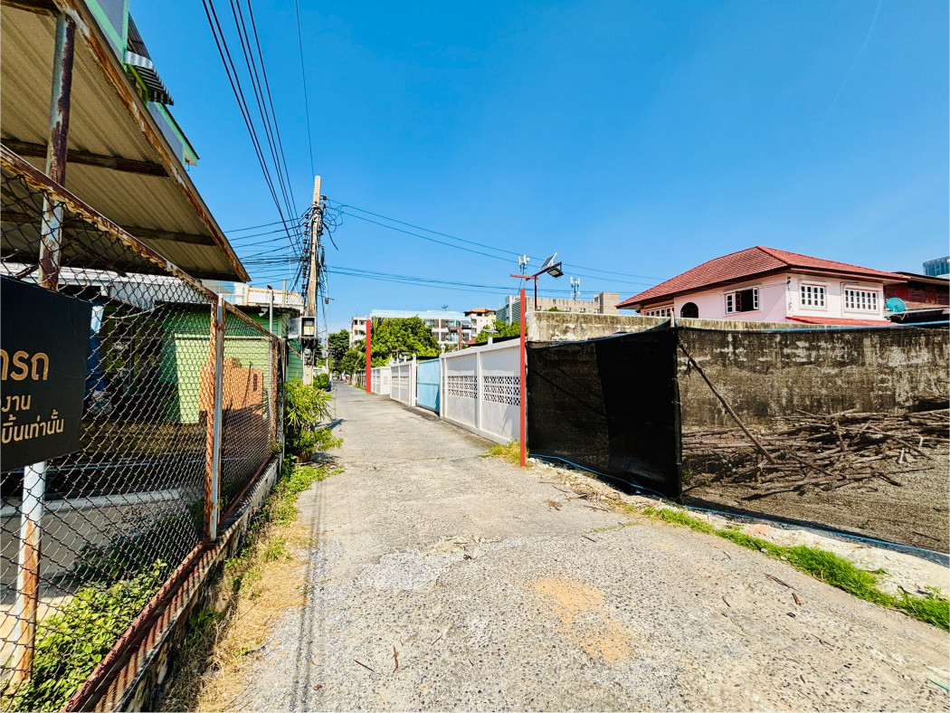 ขาย ที่ดิน พร้อมบ้าน 2 ชั้น รัชดาภิเษก 3 เนื้อที่ 2 งาน 35 ตรว ใกล้รถไฟฟ้า – รูปที่ 2