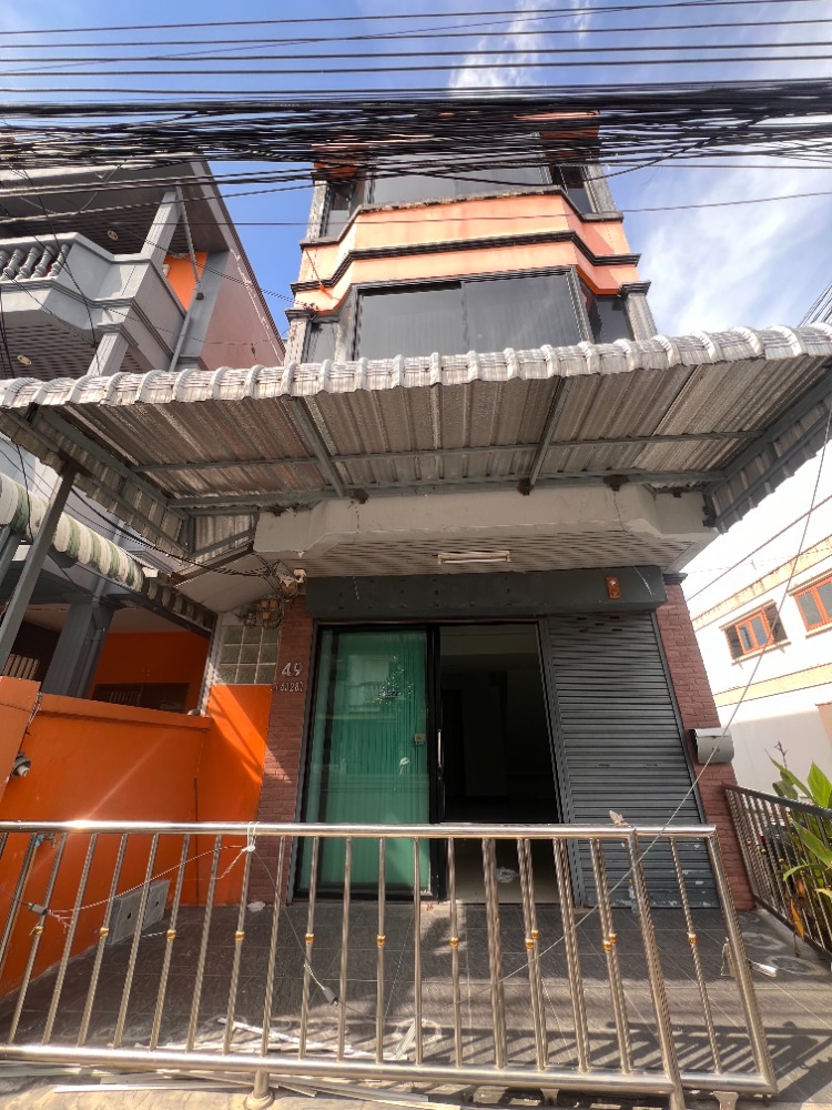 Commercial building for rent in Lat Phrao 101 – รูปที่ 4