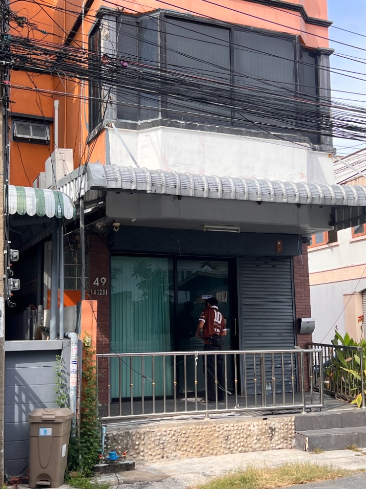 Commercial building for rent in Lat Phrao 101 – รูปที่ 3