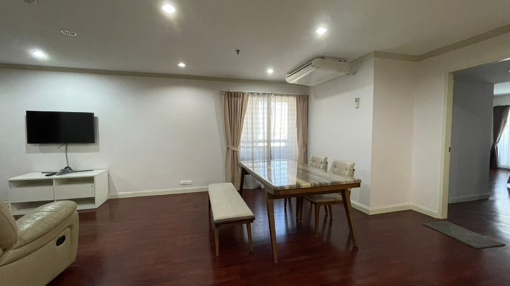 บ้านสวนเพชรคอนโด ซอยสุขุมวิท 39 2ห้องนอน 3ห้องน้ำ ห้องขายหายาก ราคาดี สนใจสอบถสมได้นะคะ บ้านสวนเพชรคอนโด ซอยสุขุมวิท 39 2ห้องนอน 3ห้องน้ำ ห้องขายหายาก ราคาดี สนใจสอบถสมได้นะคะ