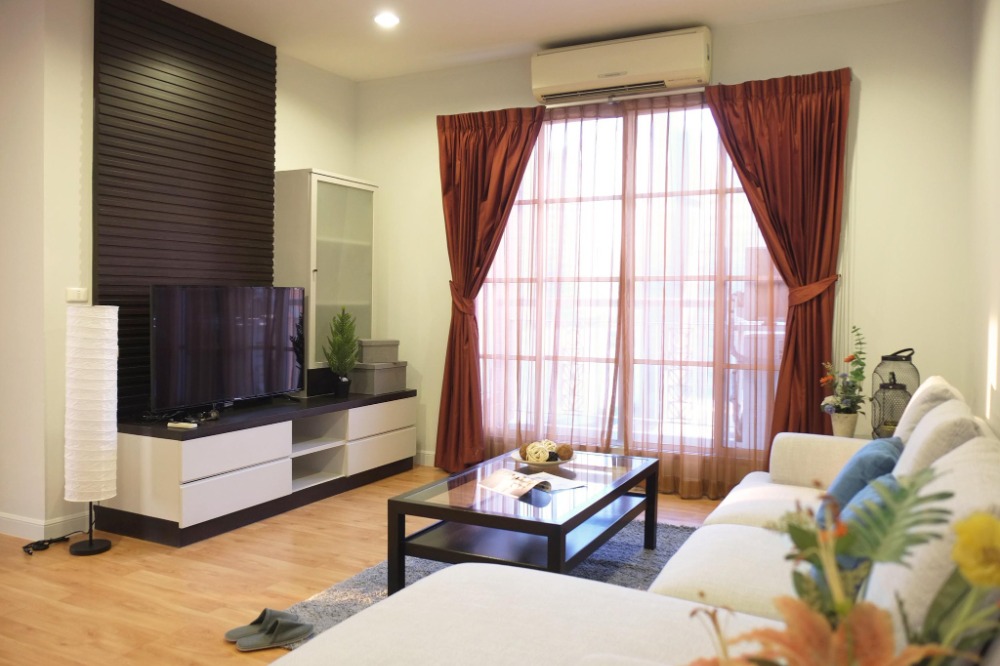 ♦ Nice view ♦ ชั้น 20+ ห้องมุม 120.00 ตร.ม. | 3 ห้องนอน 3 ห้องน้ำ | คอนโดใกล้ BTS อโศก 3 นาที, เทอร์มินอล21 6 นาที, มศว. 10 นาที, เอ็มสเฟียร์ 12 นาที – รูปที่ 2