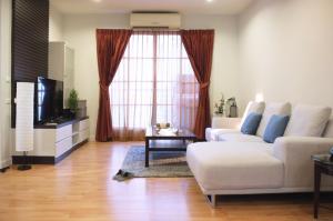 ♦ Nice view ♦ ชั้น 20+ ห้องมุม 120.00 ตร.ม. | 3 ห้องนอน 3 ห้องน้ำ | คอนโดใกล้ BTS อโศก 3 นาที, เทอร์มินอล21 6 นาที, มศว. 10 นาที, เอ็มสเฟียร์ 12 นาที