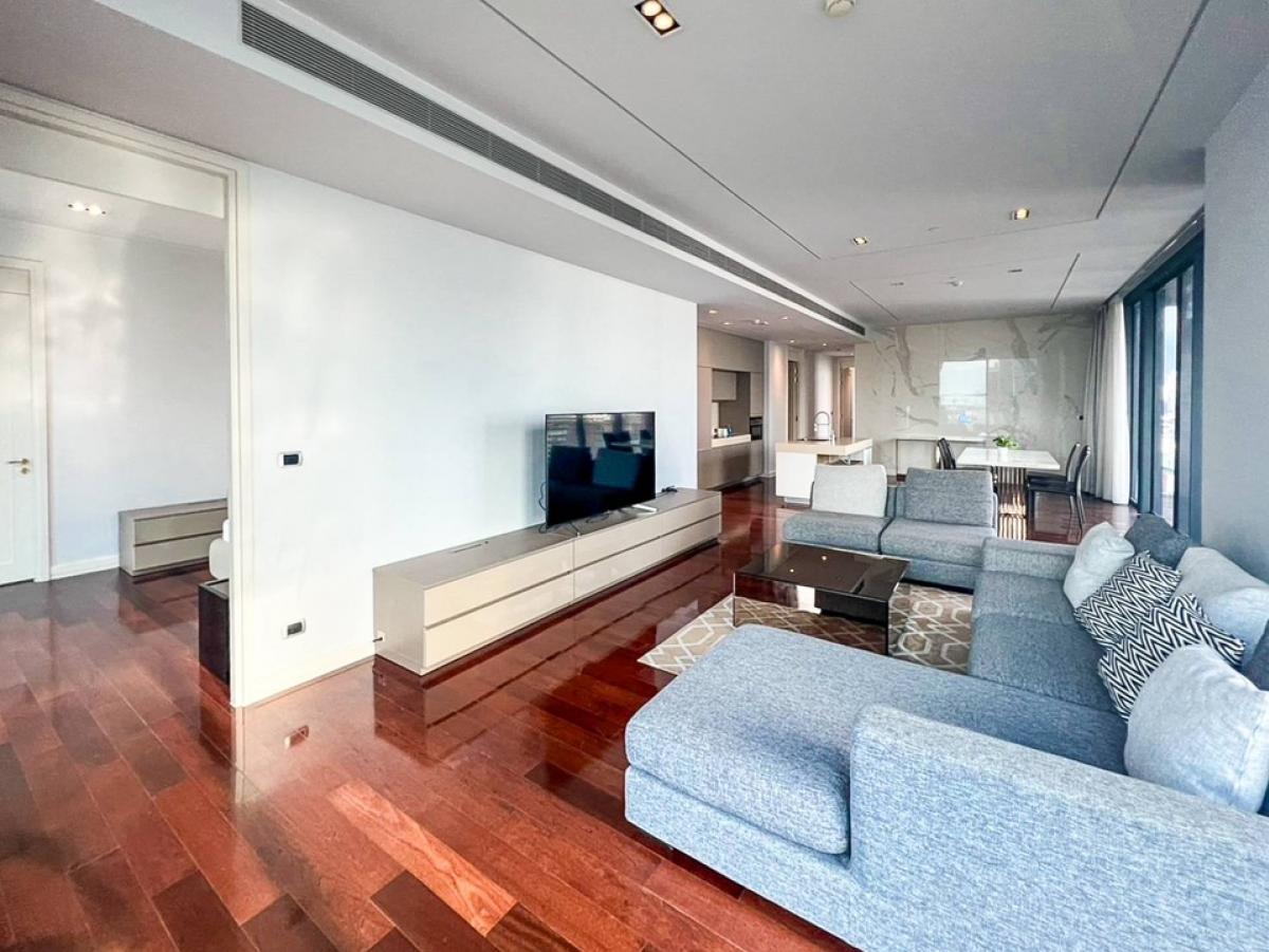 For Sale : Marque Sukhumvit39  3Bed 3Bath 190sqm high floor 88MB