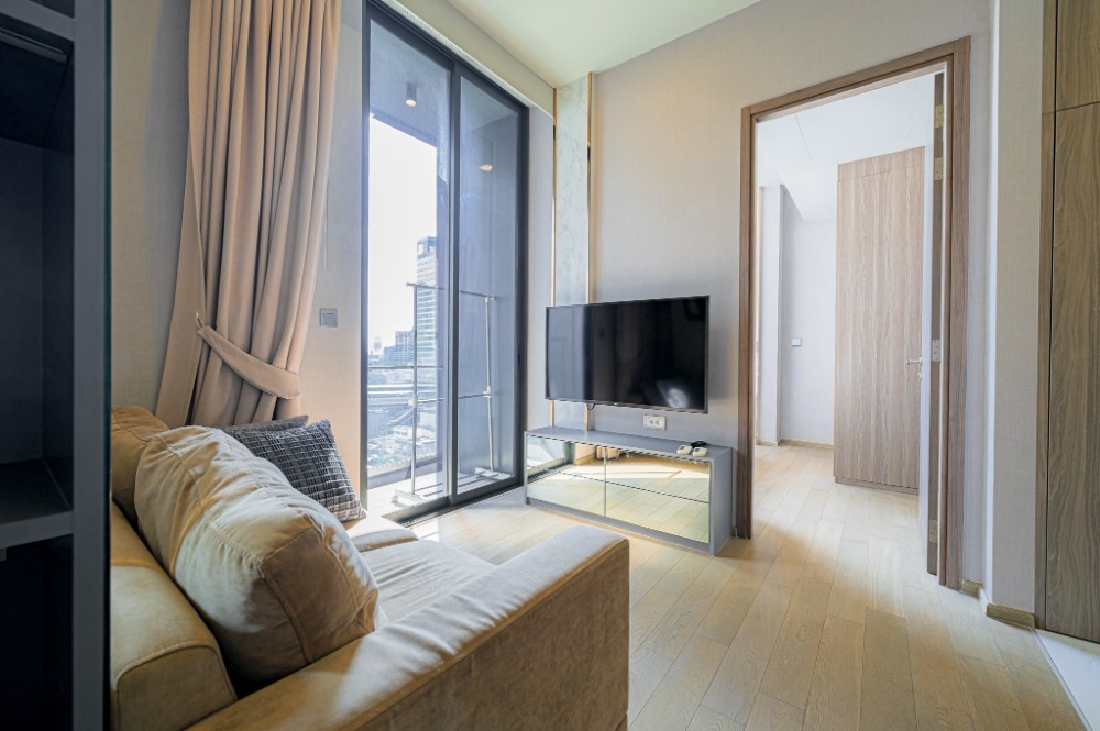 FOR SALE CELES ASOKE, 1 BEB 1 BATH, 34.39 SQM, 12 F, PRICE 9,500,000 BAHT