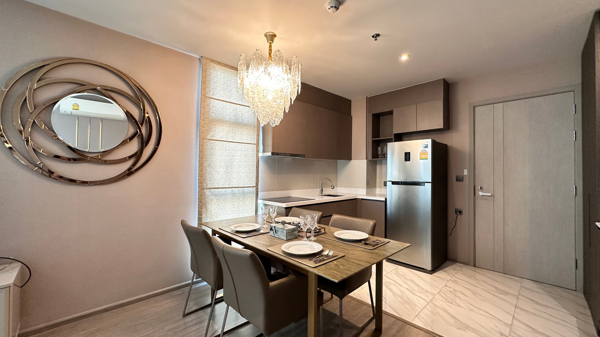 Rhythm Ekkamai, 2 bedrooms, 2 bathrooms, area 70.55 sq m., Floor 12A, selling price 15,900,000 baht.