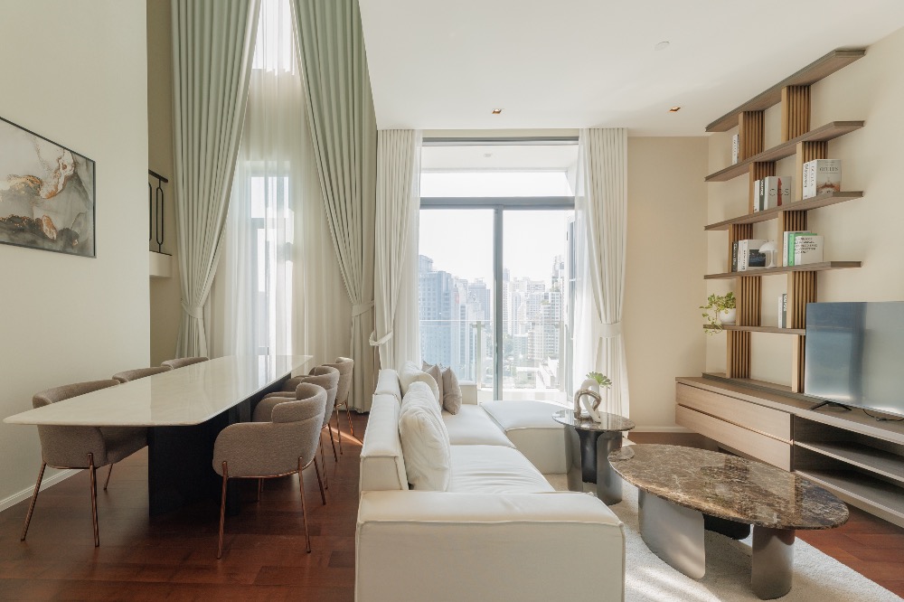 For sale, luxury condo Diplomat Sukhumvit 39, Duplex corner room, privacy, 3 bedrooms, beautifully decorated, fully furnished, near BTS Phrom Phong For sale, luxury condo Diplomat Sukhumvit 39, Duplex corner room, privacy, 3 bedrooms, beautifully decorated, fully furnished, near BTS Phrom Phong