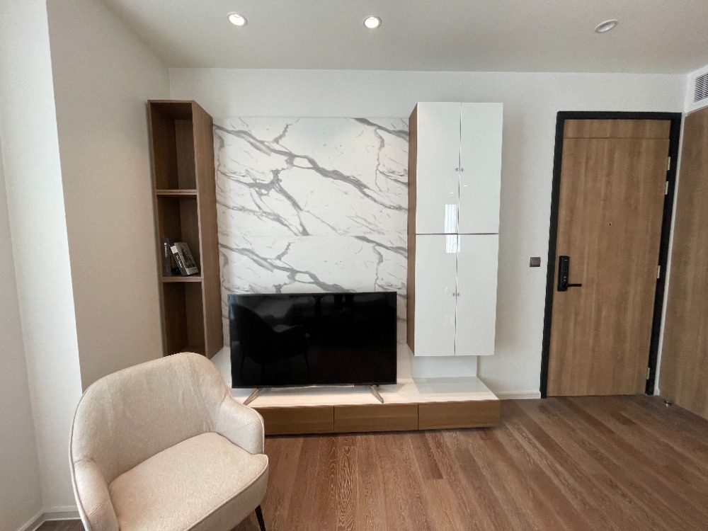 ให้เช่าคอนโด MUNIQ Sukhumvit 23 ชั้นสูงวิวสวยหายาก 2 ห้องนอน 2 ห้องน้ำ (Free Internet) – รูปที่ 3