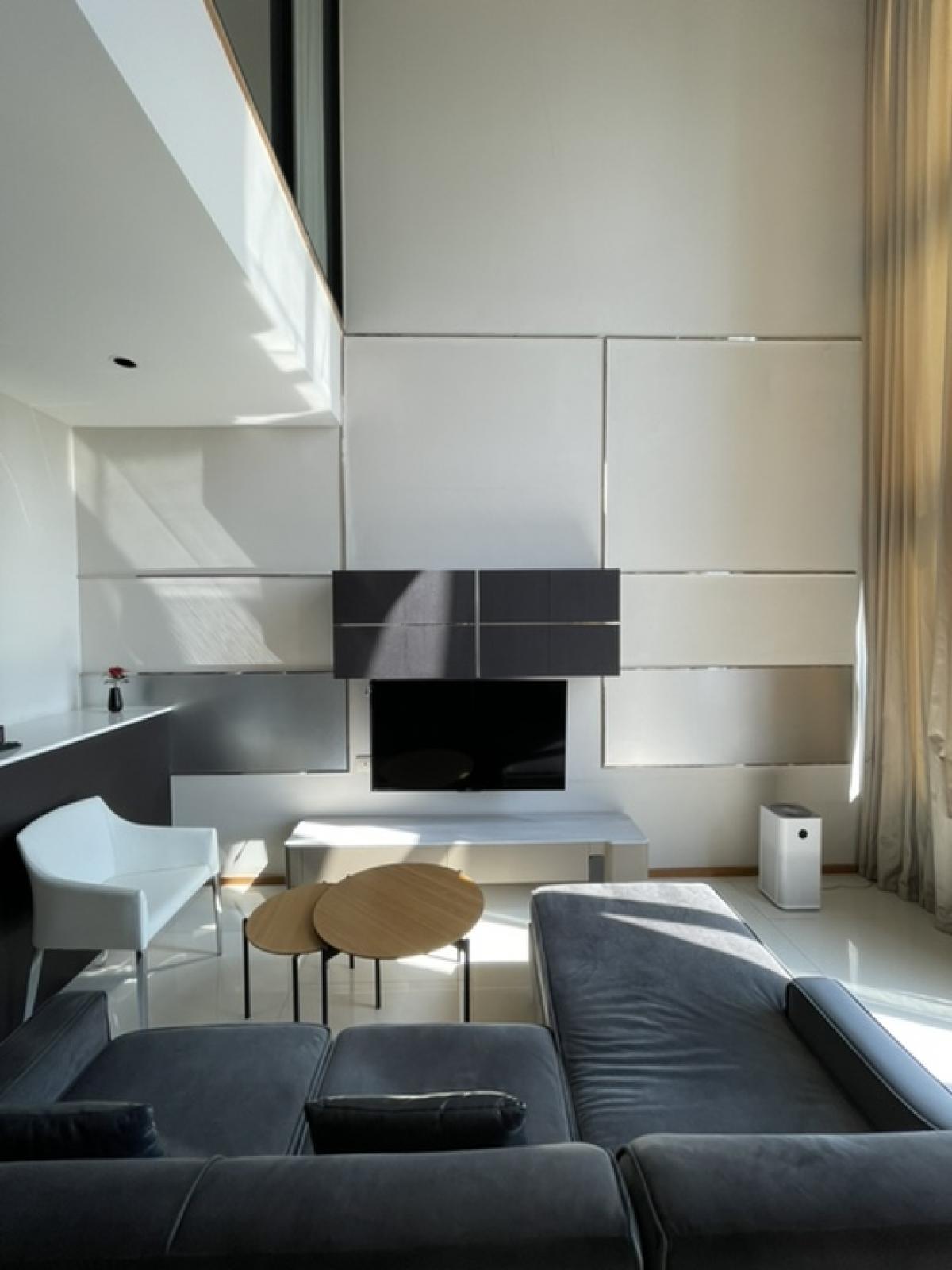 Duplex at Sukhumvit 24 Duplex at Sukhumvit 24