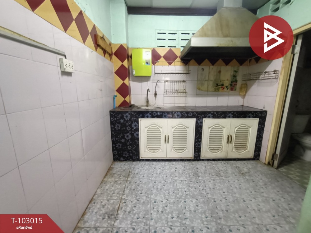 Townhouse for sale, Traphdinthong Village, Theparak, Samut Prakan – รูปที่ 3