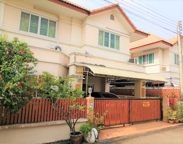 For sale: 2-storey house, 35 sq m, ready to move in, usable area of ​​a single house, near the Red Line, Songprapa-Don Mueang, Pathum Thani