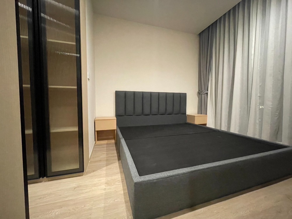 Condo for rent Noble State 39