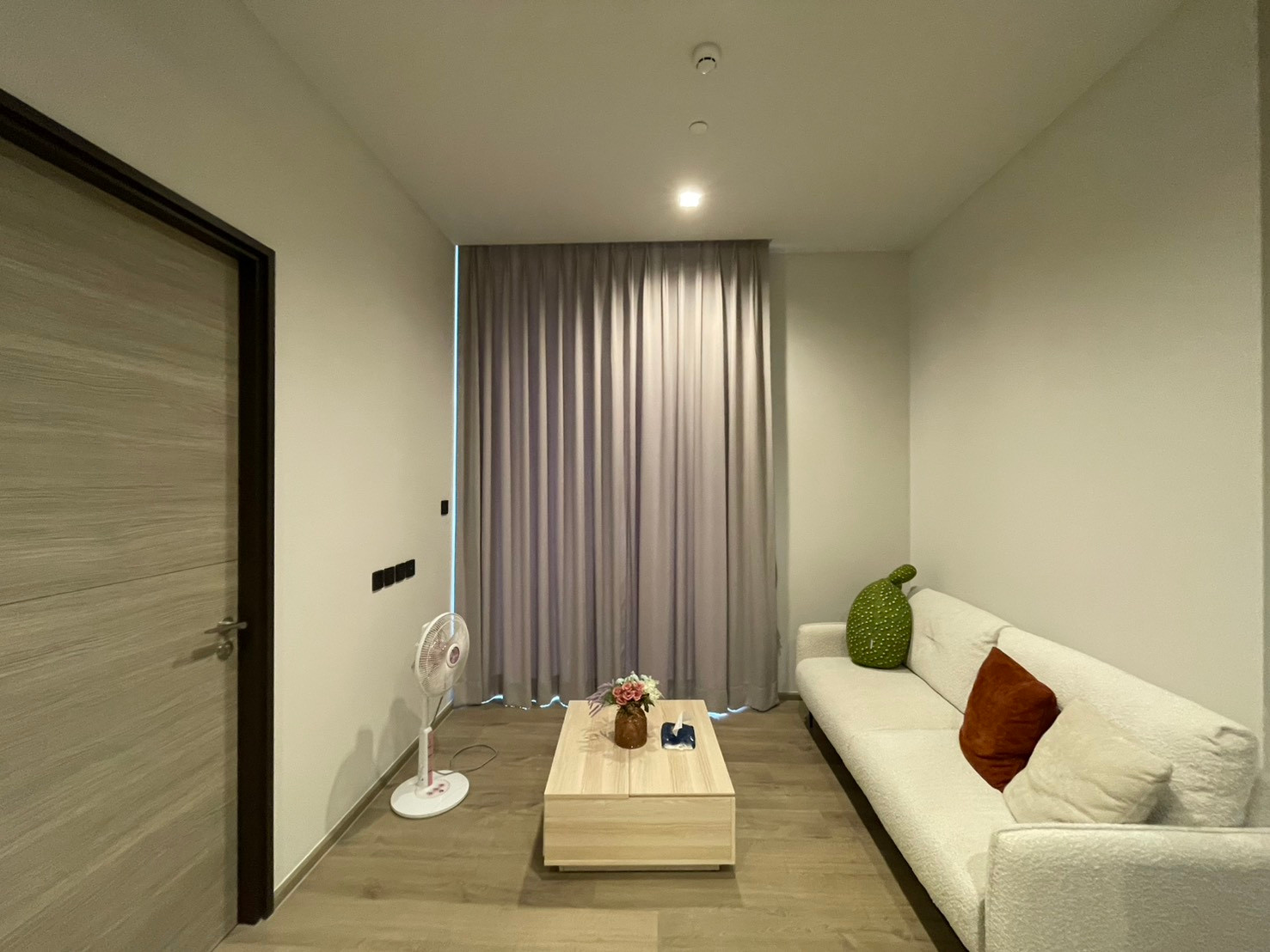 ขายด่วน!! 𝐓𝐡𝐞 𝐂𝐫𝐞𝐬𝐭 𝐏𝐚𝐫𝐤 ขนาด 35 ตรม ชั้นสูง33+ วิวเมือง