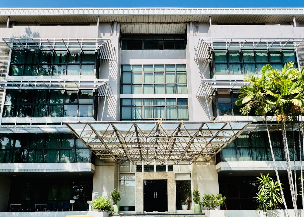 For sale: 5-storey office building, size 2 rai 1 ngan 24 square wa, Sukhumvit 71, Soi Pridi Banomyong 42, Khlong Tan Nuea Subdistrict, Watthana District, Bangkok – รูปที่ 4