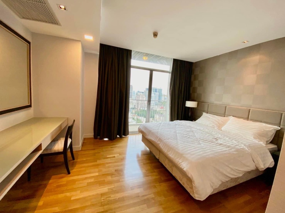 For rent Urbana Sathorn 2 bedrooms 2 baths high floor nice view For rent Urbana Sathorn 2 bedrooms 2 baths high floor nice view