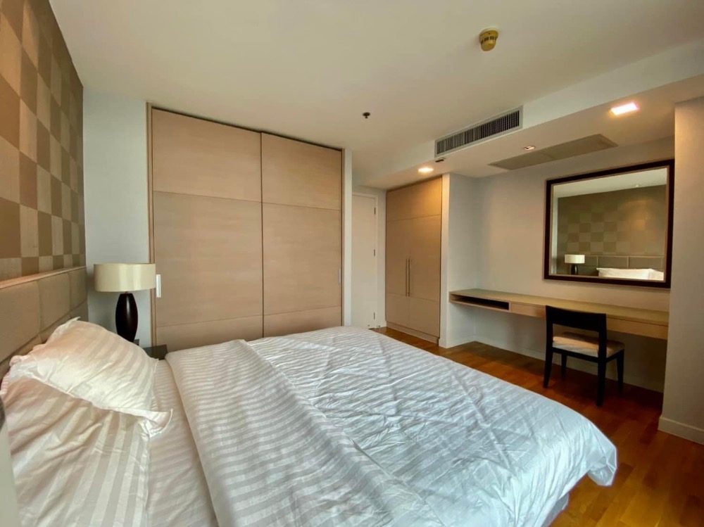 For rent Urbana Sathorn 2 bedrooms 2 baths high floor nice view – รูปที่ 2
