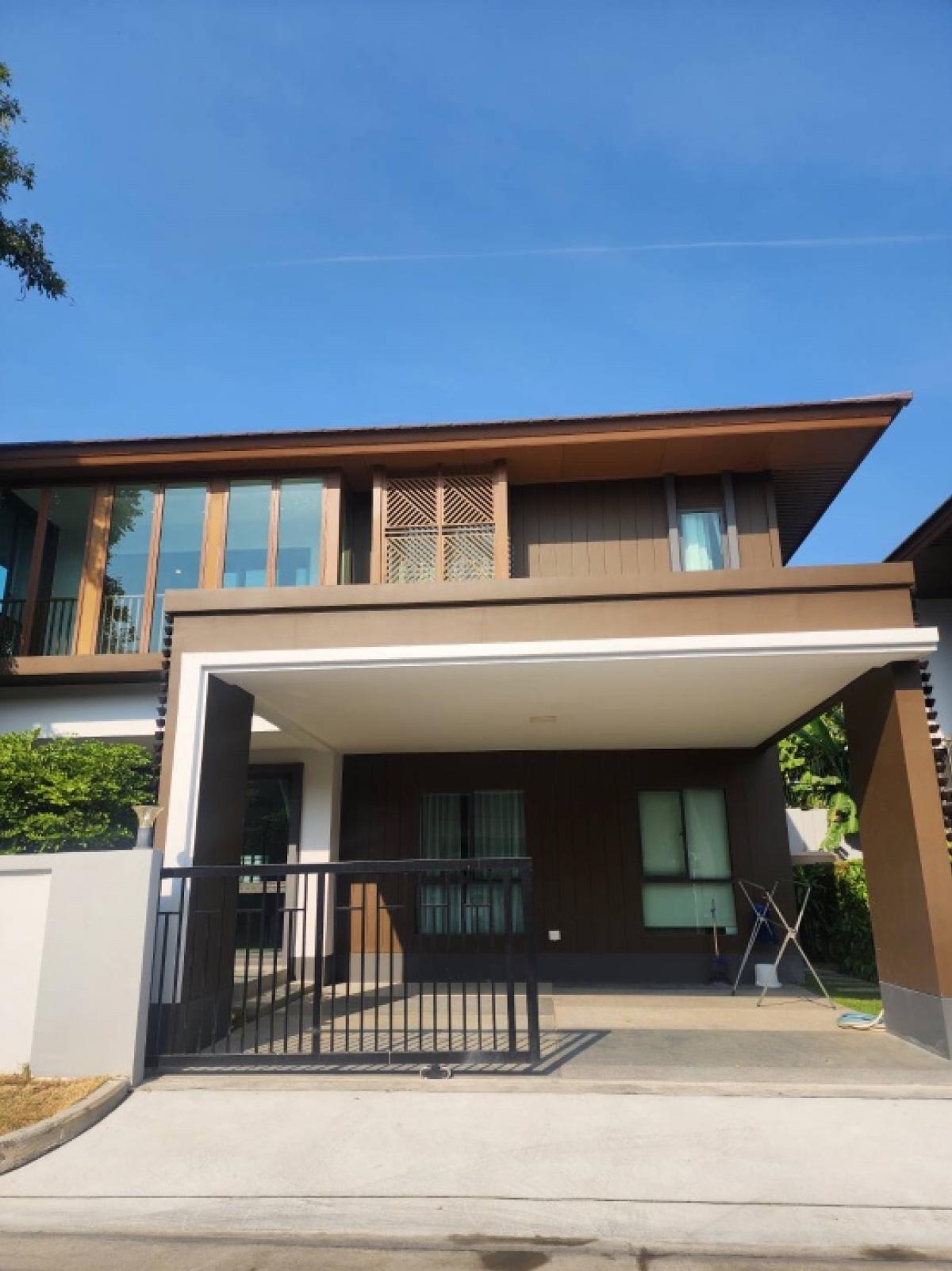 บ้านเดี่ยว2ชั้น บุราสิริพัฒนาการ 4ห้องนอน 4ห้องน้ำ มีห้องเมท