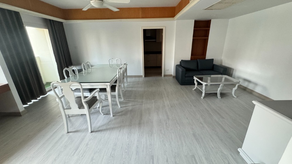 For rent 2 bedrooms 200 sq m. large room, Jai Dee Mansion Chaidee Mansion – รูปที่ 4