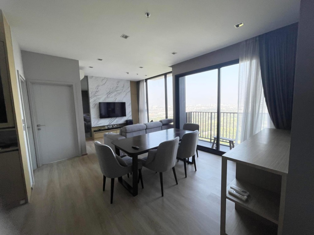 ♦ Prime Location ♦ ชั้น 30+ 78.00 ตร.ม. | 2 ห้องนอน วิวสวนจตุจักร | คอนโดใกล้ BTS หมอชิต, MRT จตุจักร 2 นาที, ตลาดนัดจตุจักร 4 นาที, ยูเนียน มอลล์ 10 นาที – รูปที่ 3