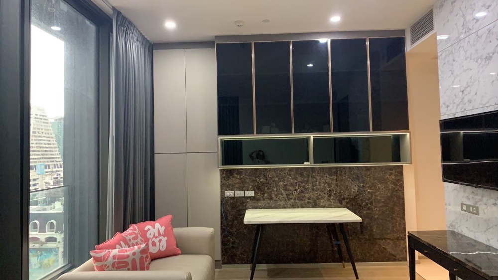 ให้เช่า Ashton Silom  ขนาด 49 ตรม ชั้น 11 เฟอนิเจอร์บิ้วอินสวยงาม  เครื่องใช้ไฟฟ้าครบครัน พร้อมอยู่ – รูปที่ 2