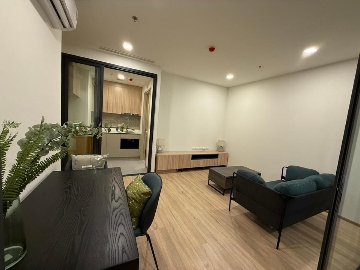 For rent XT phayathai, 16th floor, Building B, special 22K For rent XT phayathai, 16th floor, Building B, special 22K