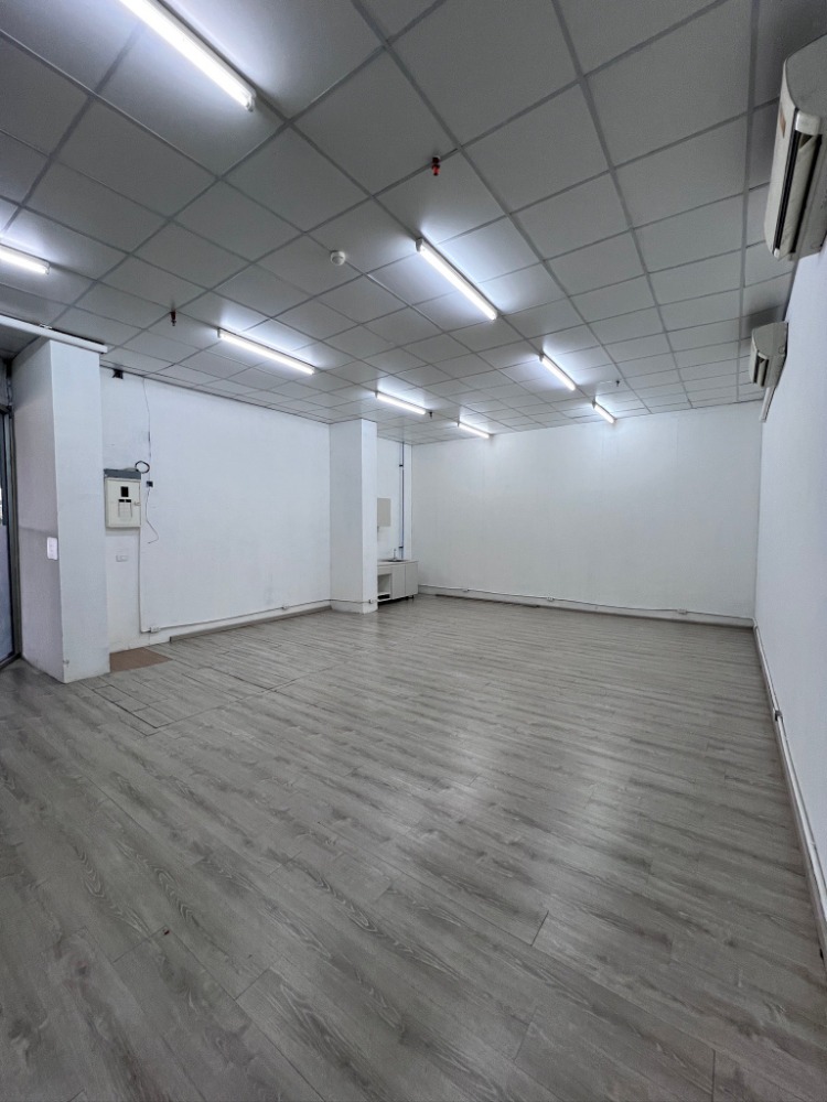 ร้านค้าห้องสุดท้าย 🔈🔈🔈 Shop for rent Retail at Chewathai Petkasem 27 condo – รูปที่ 4