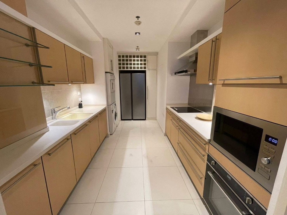 ♦ Prime Location ♦ ชั้น 10+ 133.00 ตร.ม. | 2 ห้องนอน, 2 ห้องน้ำ | คอนโดใกล้ BTS เพลินจิต 2 นาที, เซ็นทรัล เอ็มบาสซี 5 นาที, เซ็นทรัลเวิลด์ 6 นาที – รูปที่ 3