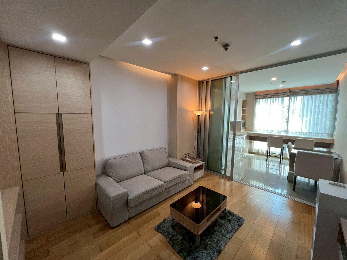 The Address Asoke: The Address Asoke 1 bedroom 1 bathroom (ready to move in) The Address Asoke: The Address Asoke 1 bedroom 1 bathroom (ready to move in)