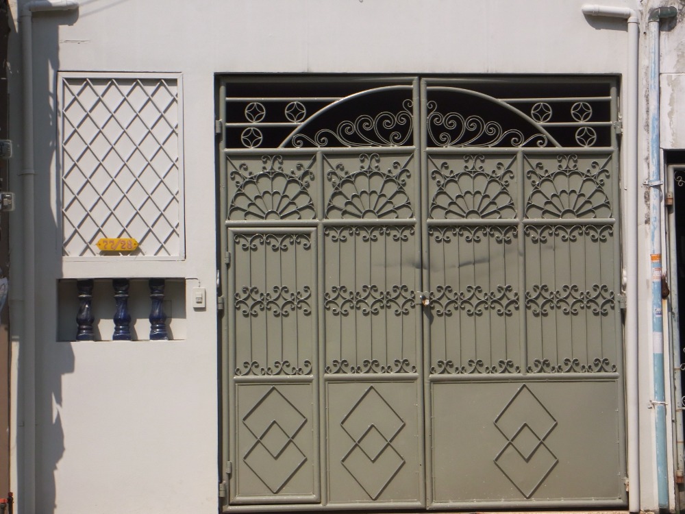 3-storey townhouse, Sinthavee Mansion, Rama 2 and Chom Thong lines, convenient entry and exit