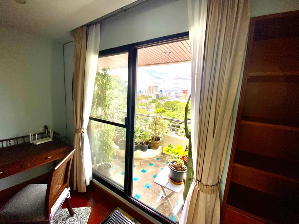 Vacant room for rent, Supreme Ville Condominium, Yen Akat Road Vacant room for rent, Supreme Ville Condominium, Yen Akat Road