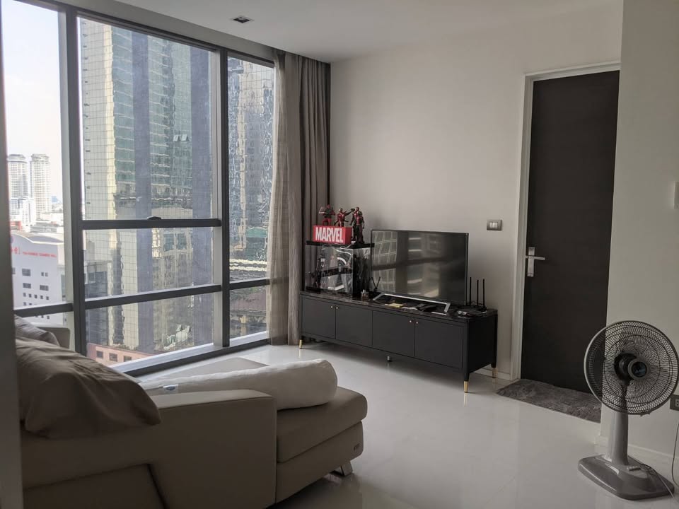 For sale luxury condo in Sathorn! 1 Bedroom fully furnished City view Near BTS Chong nonsi For sale luxury condo in Sathorn! 1 Bedroom fully furnished City view Near BTS Chong nonsi