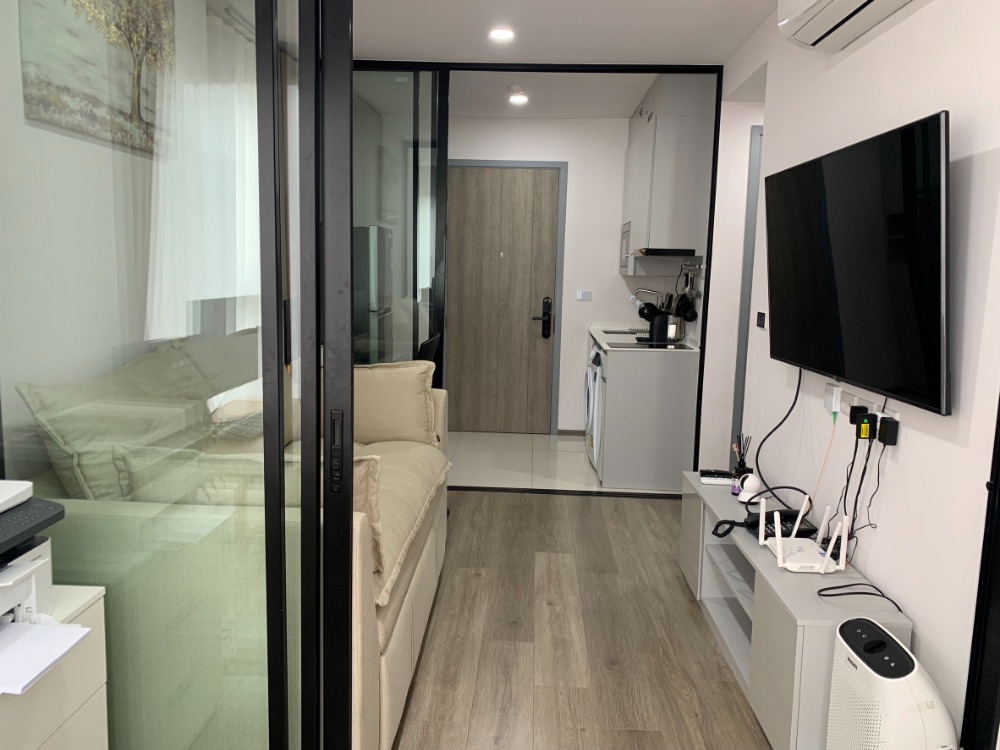 คอนโดห้องมุมแปลนห้องหายาก !! ขายถูกคอนโดโซโห Soho bangkok รัชดาห้วยขวางขนาด 35.24 ตร.ม. ชั้น 6 ฟังก์ชันครบราคาดีที่สุด ใกล้ MRT ห้วยขวางแค่ 200 ม. ปล่อยเช่าดีมากๆ อยู่เองทำเลก็เยี่ยม !! – รูปที่ 2