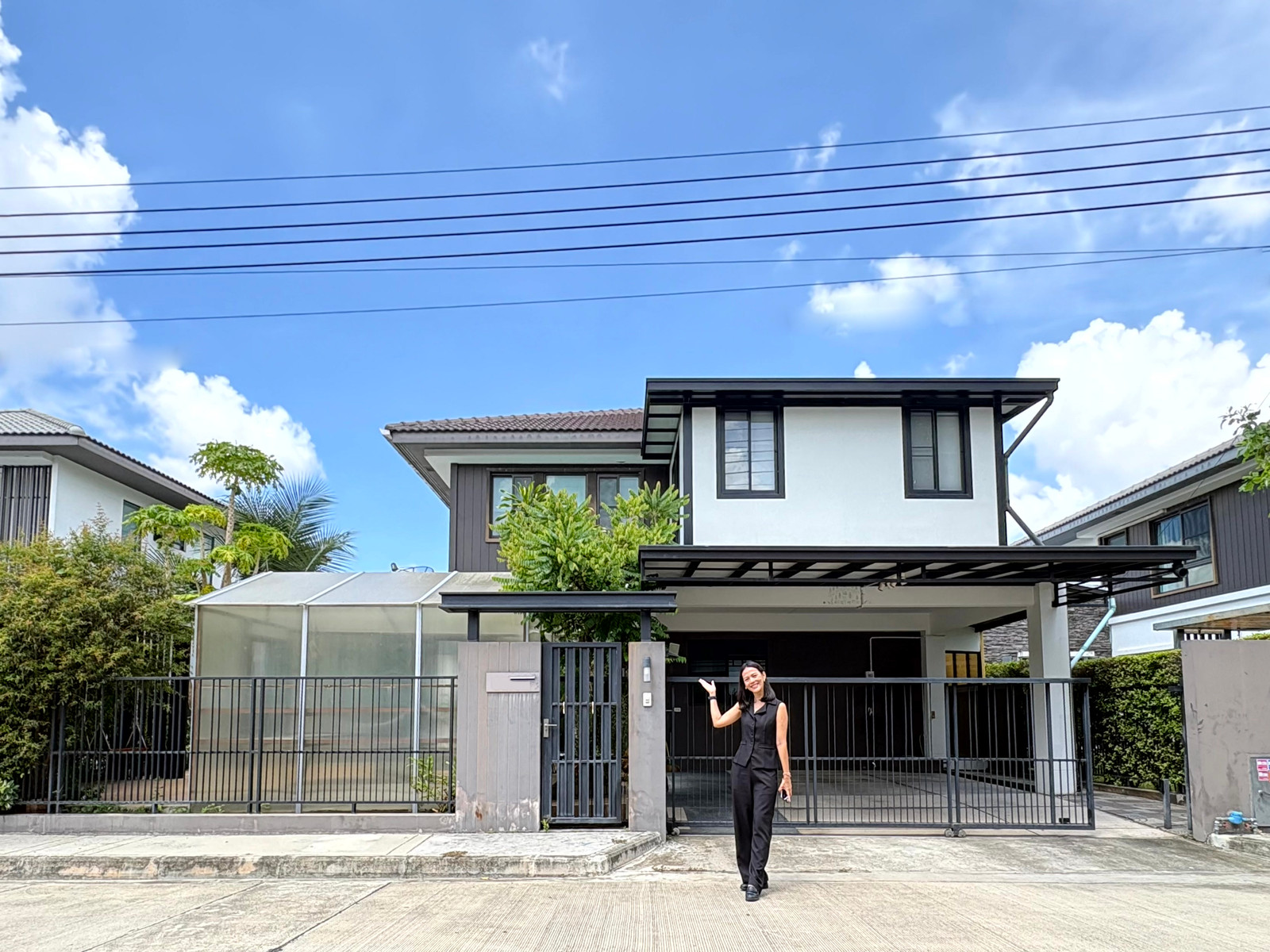 บ้านเดี่ยวดับเบิ้ลเซลล์ ถูกที่สุดในมัณฑนา 1 บางนา กม.7 ในราคาที่ถูกกว่าตลาดหลายล้าน! บ้านเดี่ยวดับเบิ้ลเซลล์ ถูกที่สุดในมัณฑนา 1 บางนา กม.7 ในราคาที่ถูกกว่าตลาดหลายล้าน!