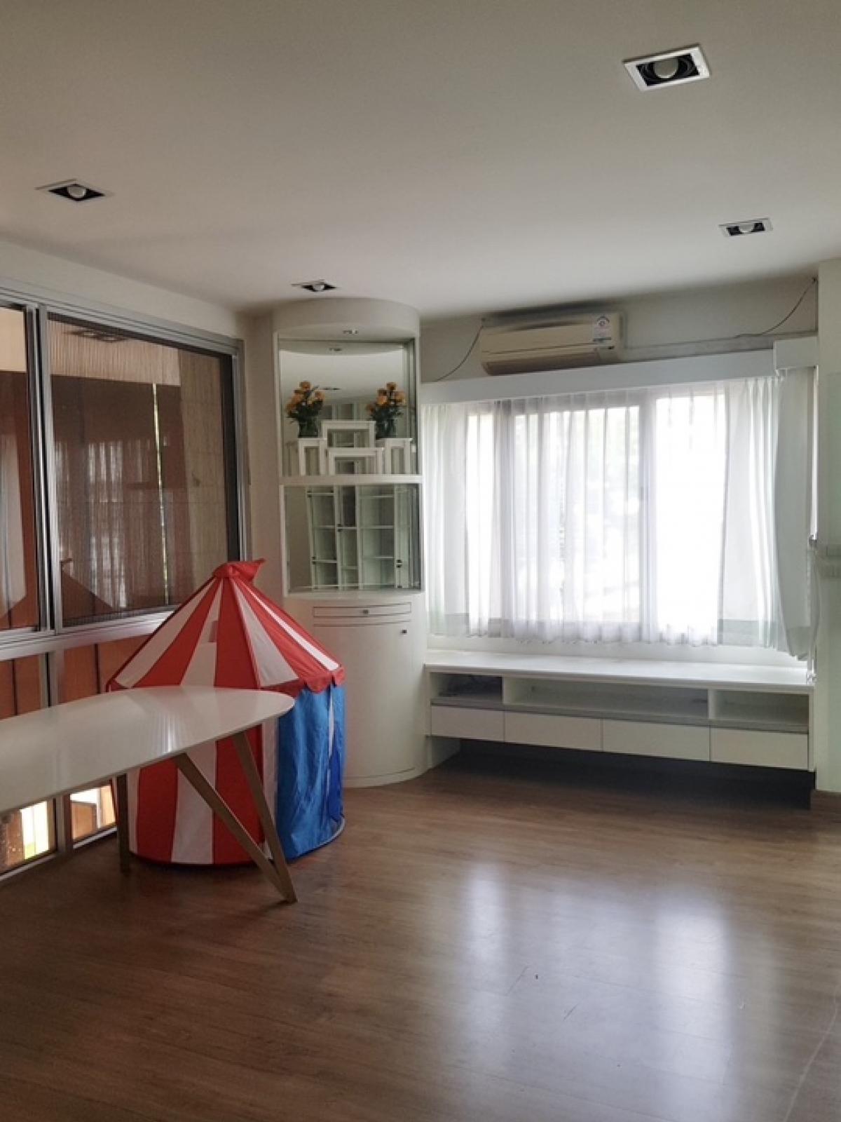  sells himself, great location, Townhome Townplus On Nut – รูปที่ 4