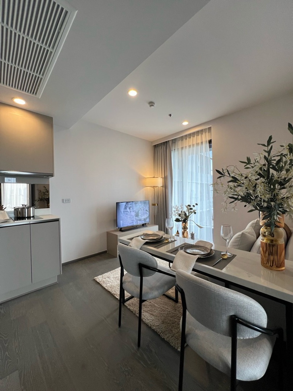 ห้องโครงการตกแต่งสวย 1 ห้องนอน 1 ห้องน้ำ พื้นที่ 36.46 ตรม. ชั้นสูง 𝗖𝗼𝗰𝗼 𝗣𝗮𝗿𝗰 ติด 𝗠𝗥𝗧 คลองเตย 0 เมตร – รูปที่ 3
