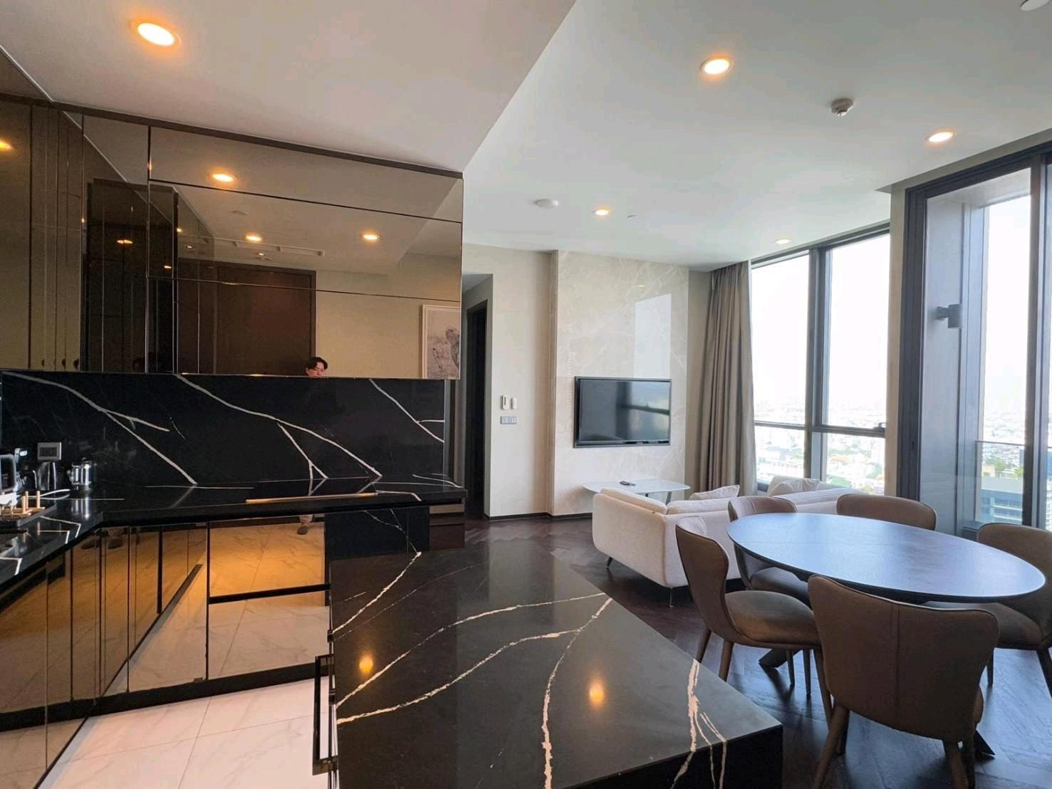 The Esse Sukhumvit36 for rent 2 bedroom 77sqm only 90,000 please contact 0816878954 The Esse Sukhumvit36 for rent 2 bedroom 77sqm only 90,000 please contact 0816878954