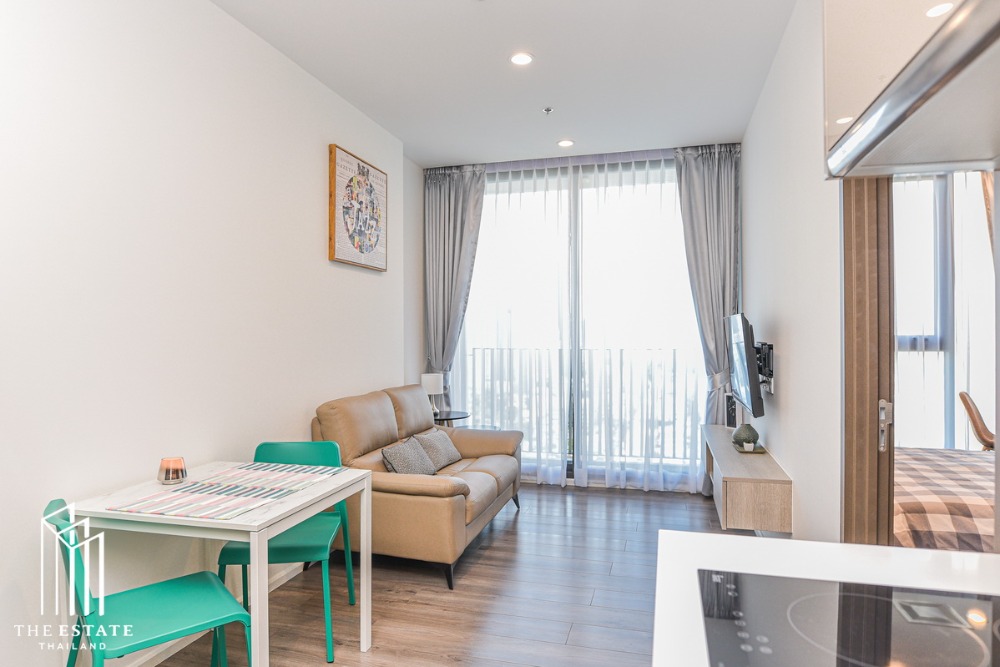 Condo for RENT *Whizdom Essence, high floor, good view, beautifully decorated, fully furnished, ready to move in @20,000 Baht Condo for RENT *Whizdom Essence, high floor, good view, beautifully decorated, fully furnished, ready to move in @20,000 Baht
