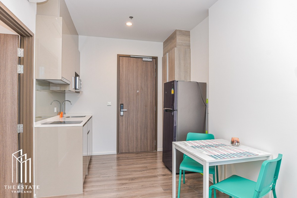 Condo for RENT *Whizdom Essence ห้องชั้นสูง วิวดี แต่งสวย เฟอร์ครบ พร้อมเข้าอยู่ @20,000 Baht – รูปที่ 4