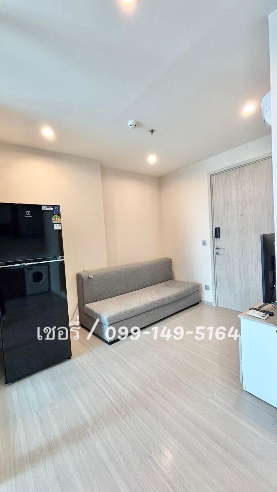 Rent Aspire Erawan Prime. The big room is full. There are air conditioners in all rooms for free. Clear the air with complete furniture. The central part is full. Next to BTS Erawan / call 099-149-5164 – รูปที่ 2