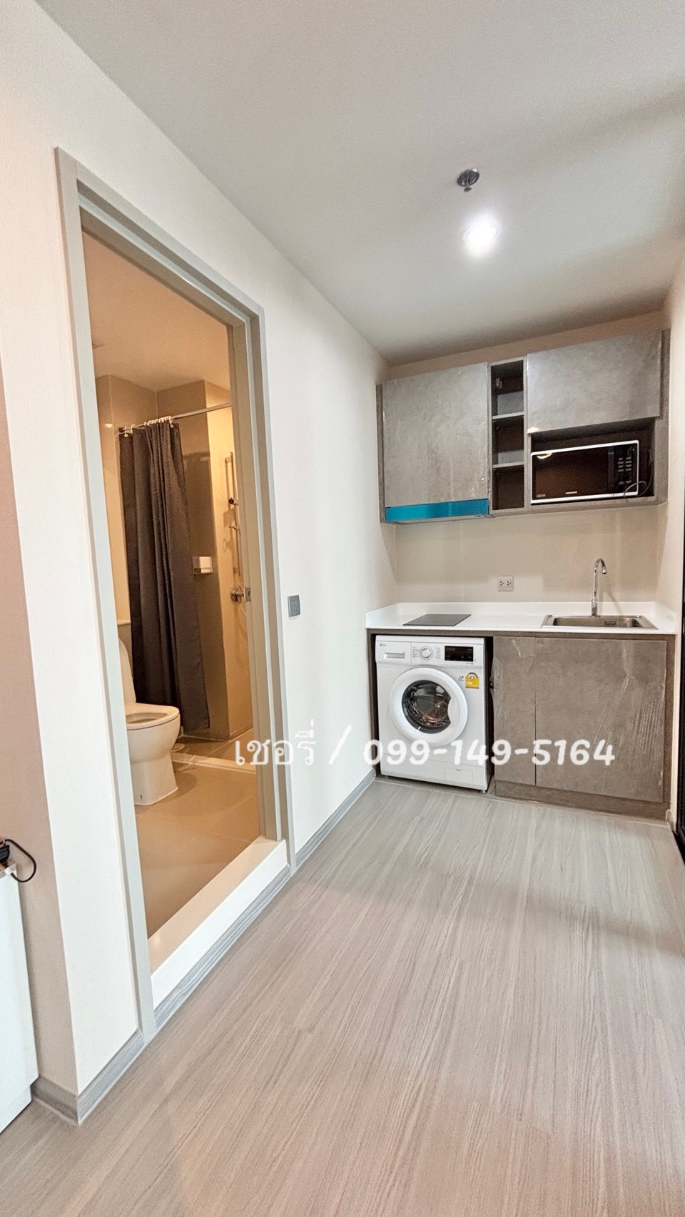 Rent Aspire Erawan Prime. The big room is full. There are air conditioners in all rooms for free. Clear the air with complete furniture. The central part is full. Next to BTS Erawan / call 099-149-5164 – รูปที่ 4
