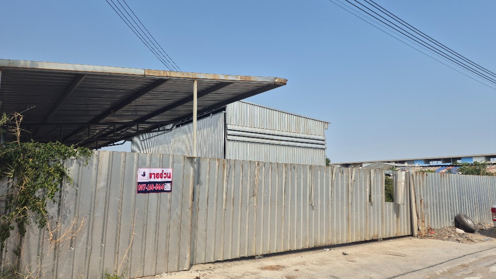 Urgent sale!! Land with warehouse, Soi Bang Pla 28, area 608 square wah, cheap sale. Urgent sale!! Land with warehouse, Soi Bang Pla 28, area 608 square wah, cheap sale.