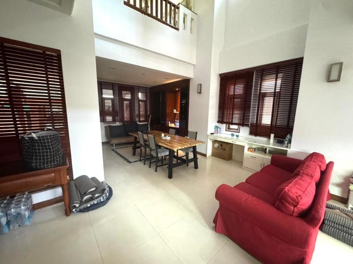 ให้เช่า pool villa 4 ชั้น หรู สุขุมวิท 49 โครงการ Villa 49 เงียบสงบ เป็นส่วนตัว รับสัตว์เลี้ยง – รูปที่ 4